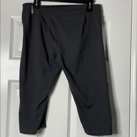 Zella Crop Leggings - Picture 5 of 8